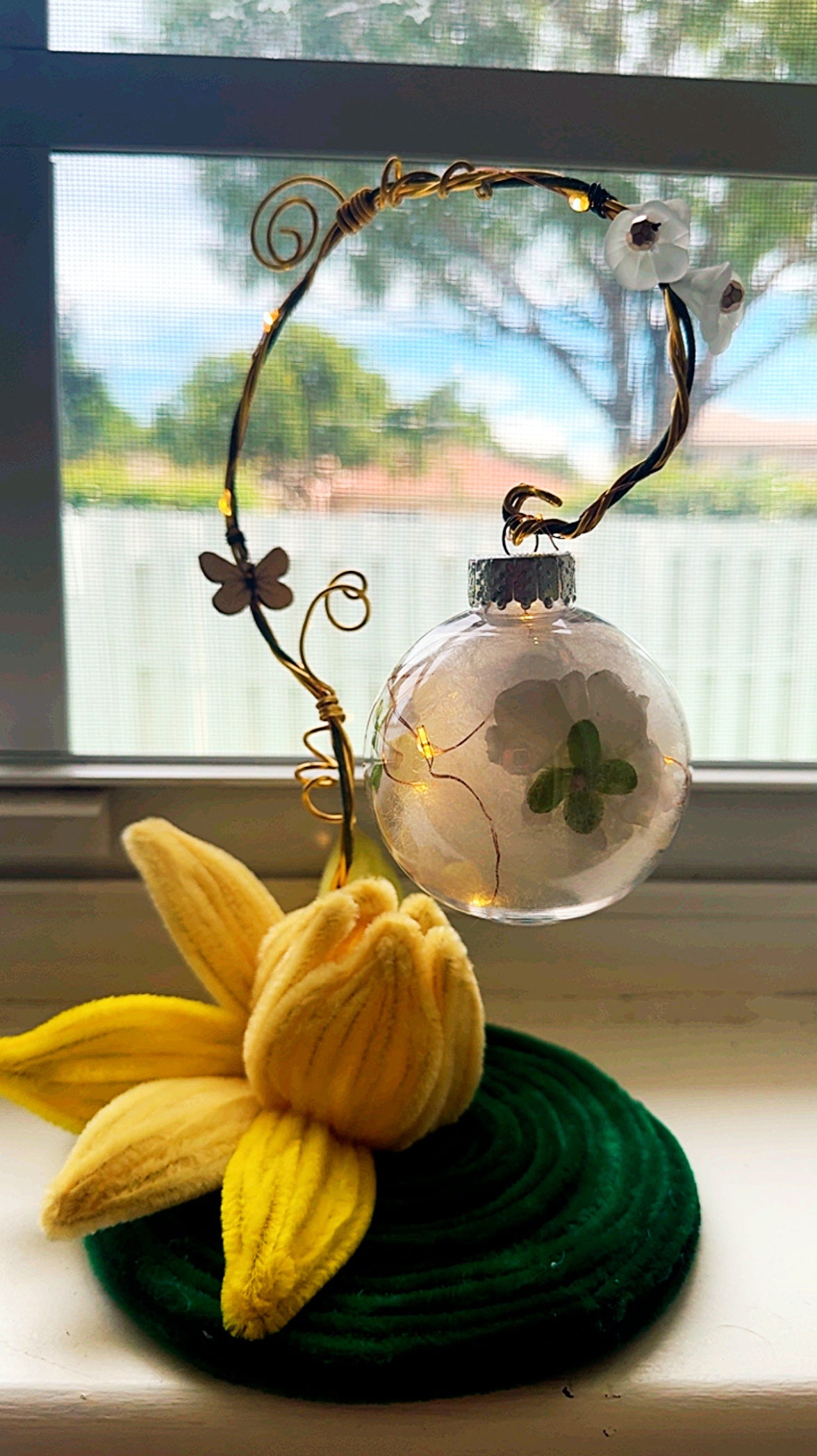 Yellow Handmade Fairycore Lamp | Enchanted Fae Light | Bedside Night Light | Bookshelf Reading Nook
