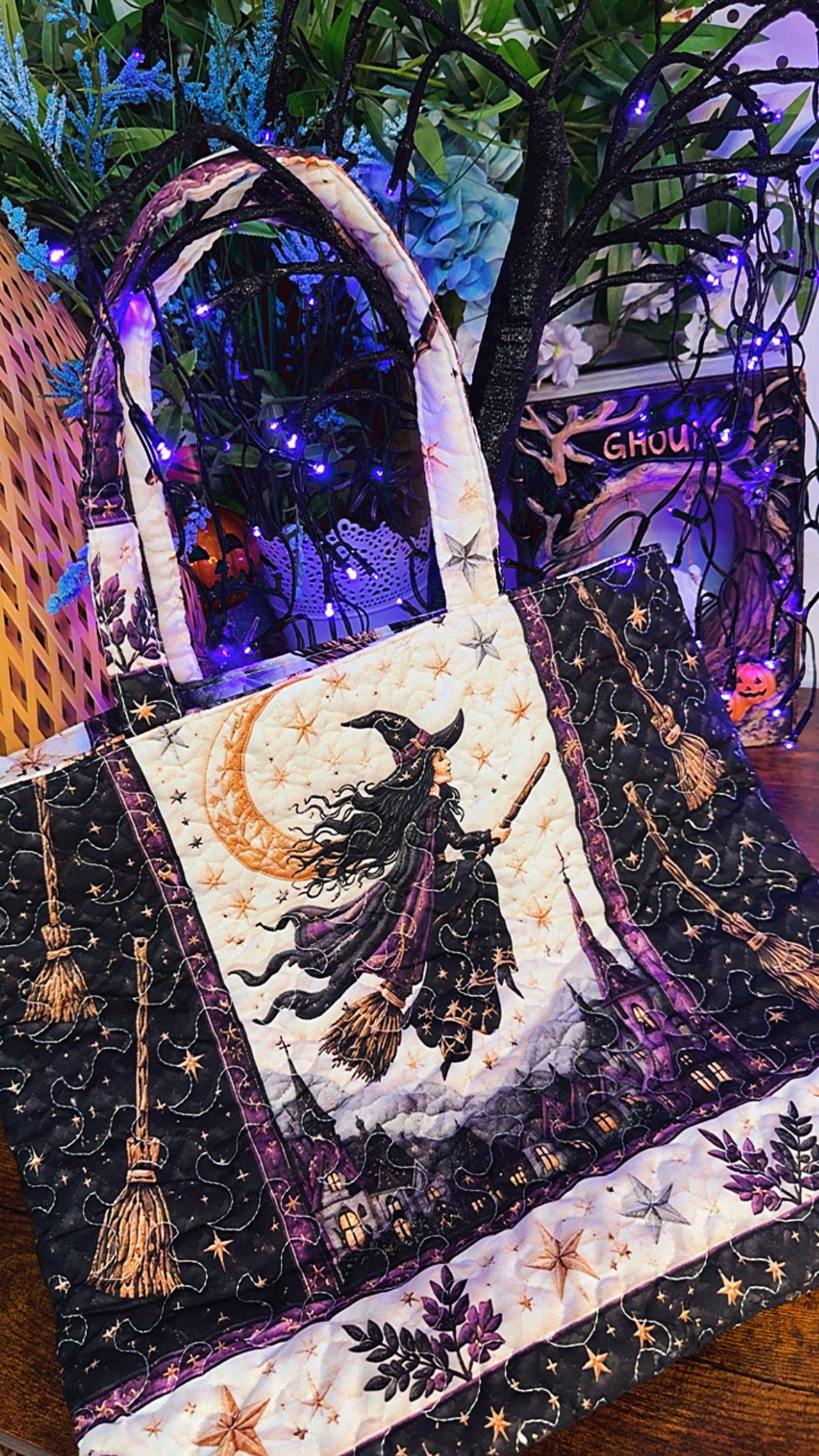 Quilted Halloween Witch Tote | Bookstore Shopping Haul | Coffee Date