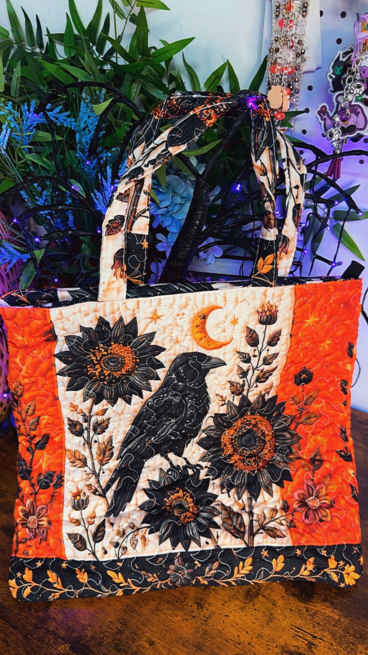 Quilted Halloween Crow Tote | Bookstore Shopping Haul | Coffee Date